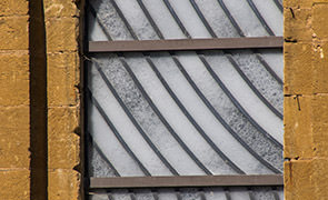 Vitrail de Soulages - Conques