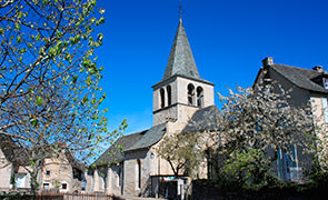 Façade Sud église Sénergues